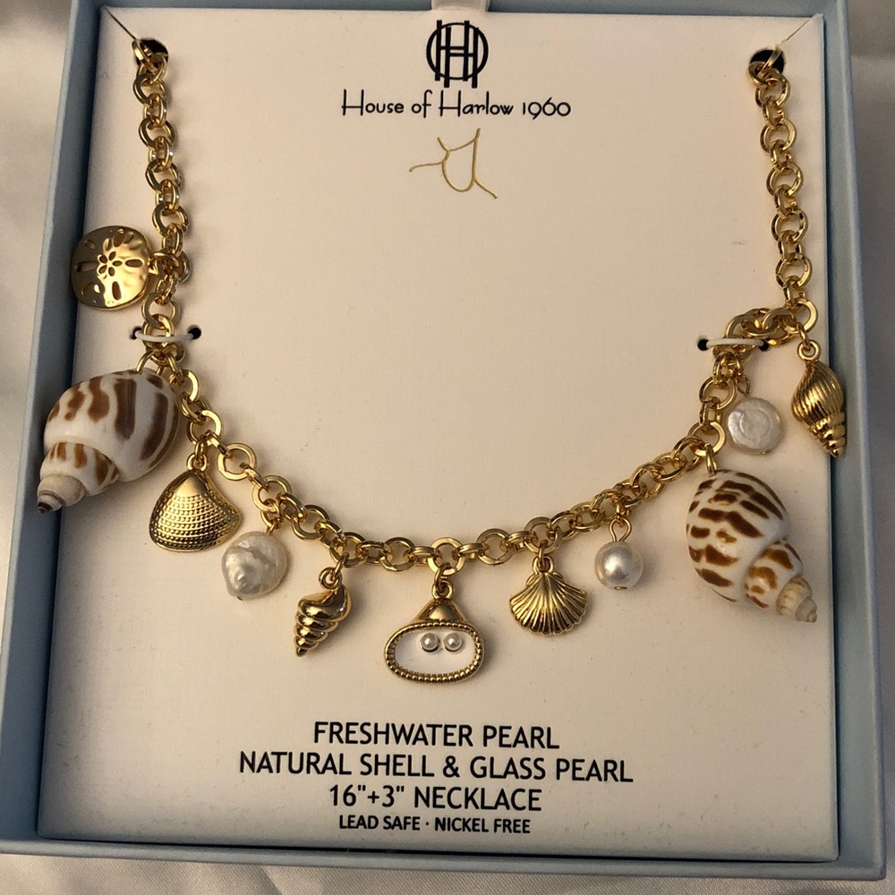 House of Harlow 1960 Gold Tone Freshwater Pearl, Shell & Metal Charm  Necklace - Picture 11 of 16
